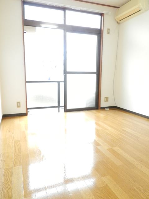 Living and room. Living