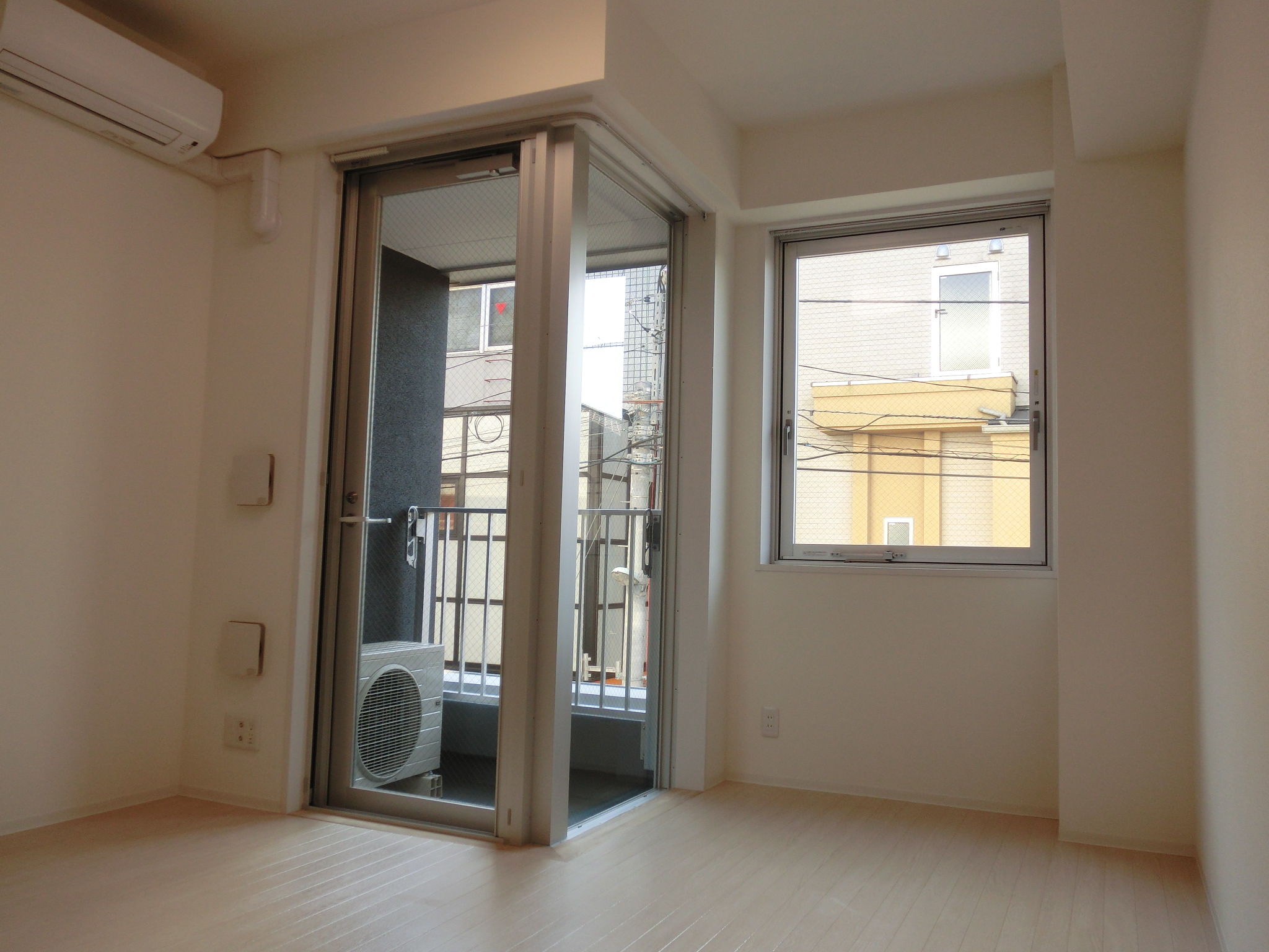 Living and room. Room part