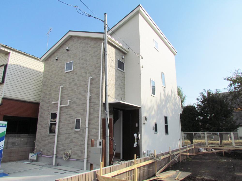 Other. Local (11 May 2013) Shooting