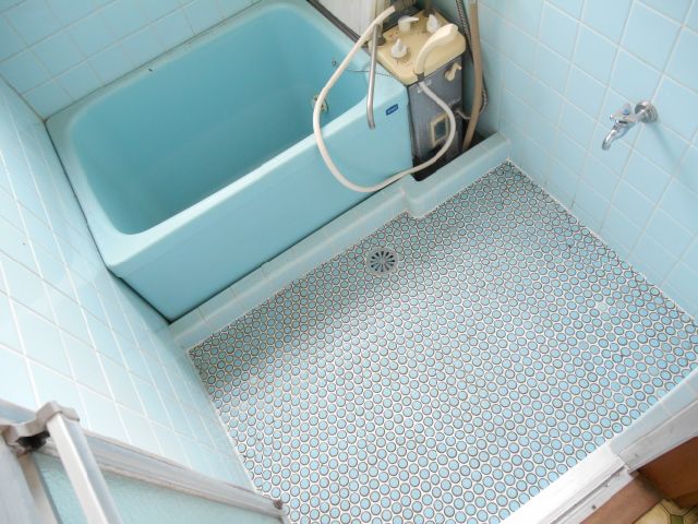 Bath. You can also ventilated have a window in the bath