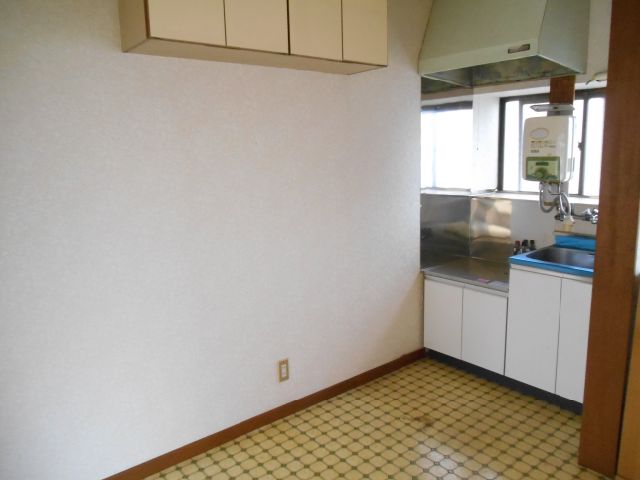 Kitchen. Also comes with storage in the kitchen