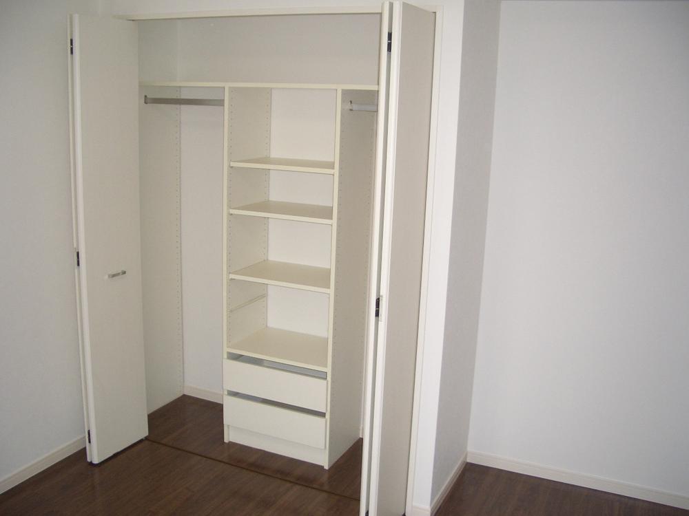 Other introspection. Storage lot