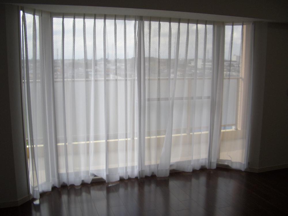 Living. living Also no problem per yang