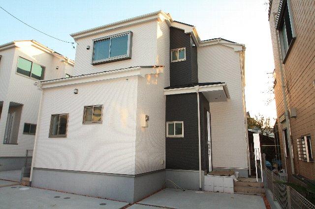 Same specifications photos (appearance)