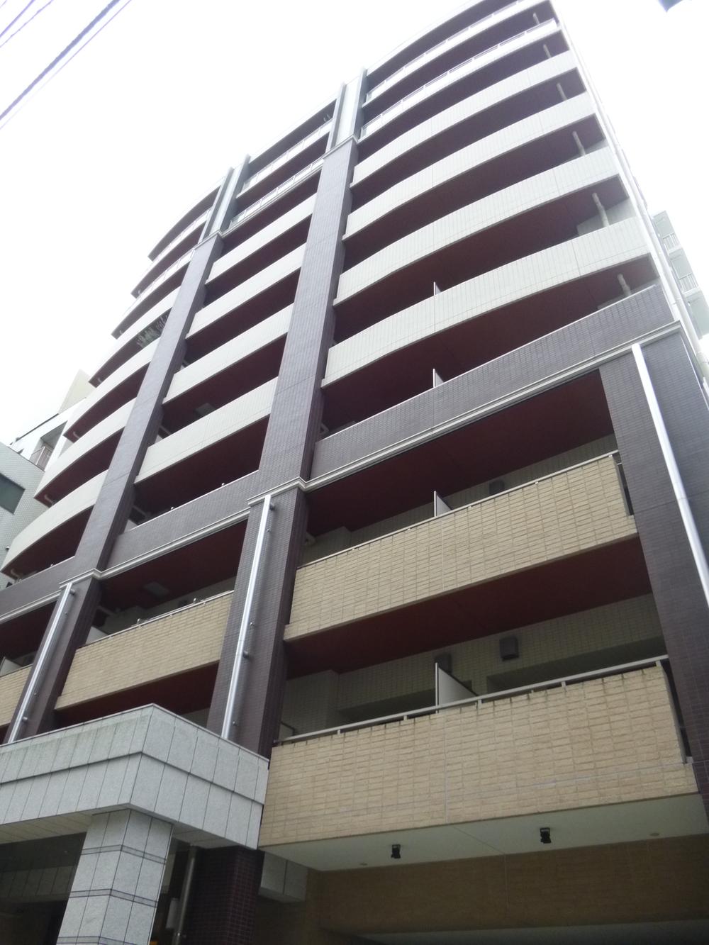 Local appearance photo. Local (12 May 2013) Shooting