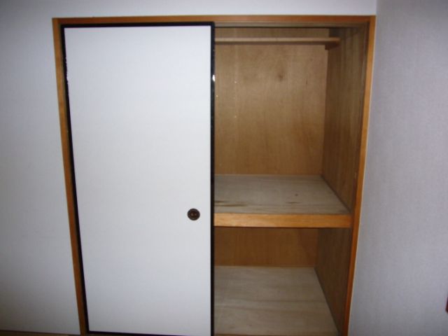 Mitaka City, Tokyo Shimorenjaku 4