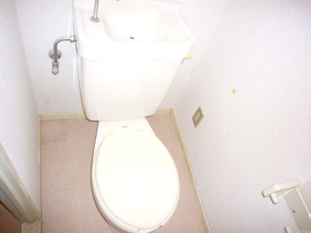 Mitaka City, Tokyo Shimorenjaku 4