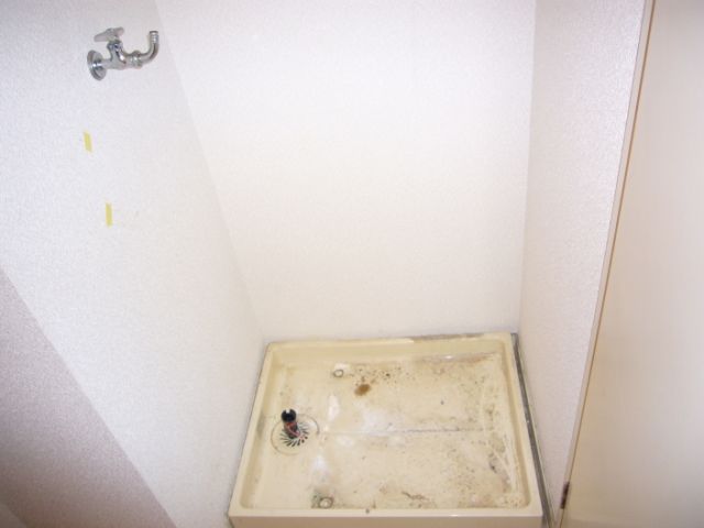 Mitaka City, Tokyo Shimorenjaku 4