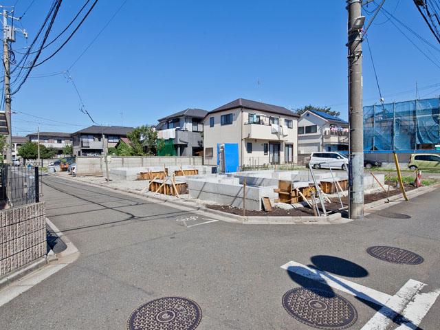 Local photos, including front road. Local (September 2013) Shooting