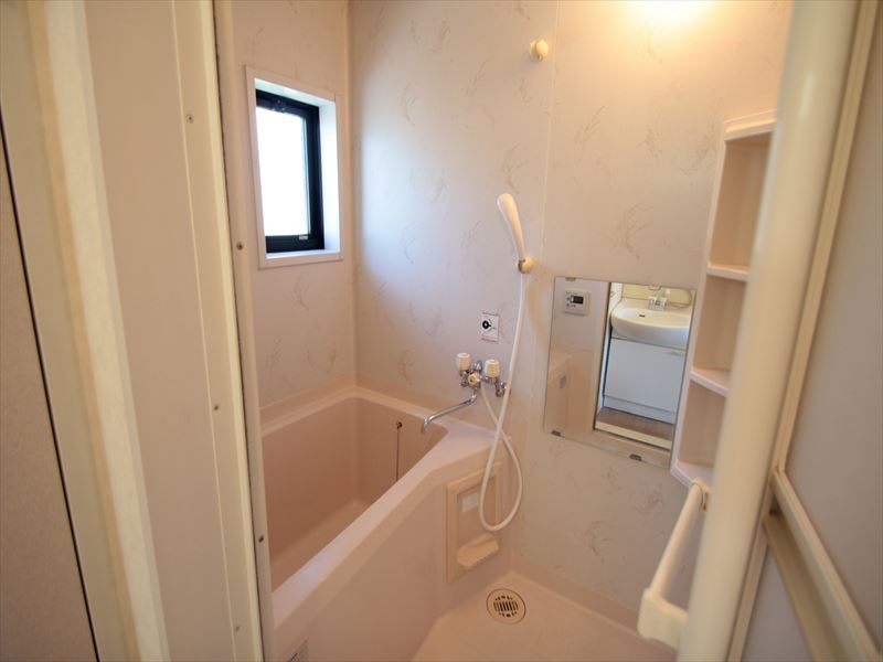 Bath. Bathrooms are equipped with a window