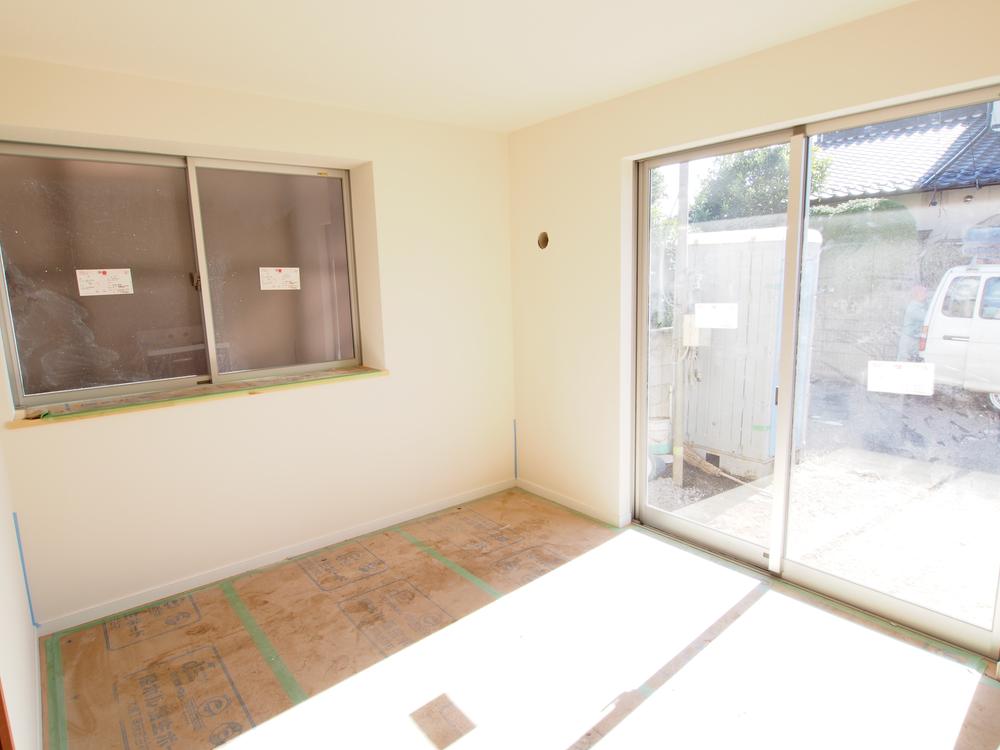 Non-living room. Indoor (11 May 2013) Shooting