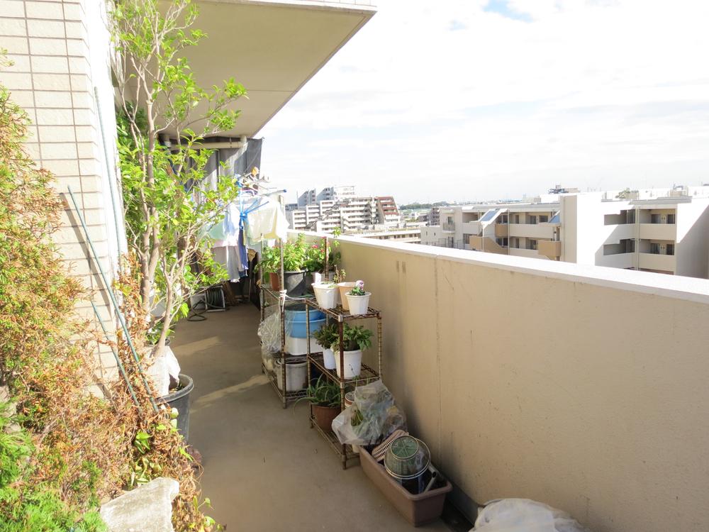 Balcony. Local (10 May 2012) shooting