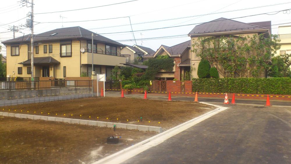 Other local. Local (July 2013) Shooting ・ South road sunny