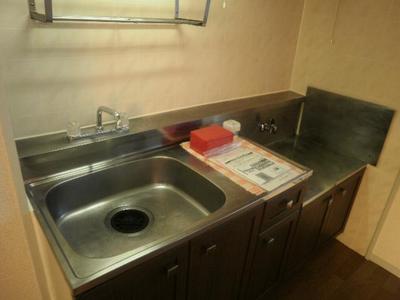 Kitchen.  ◆ Stove-mounted kitchen ◆ 