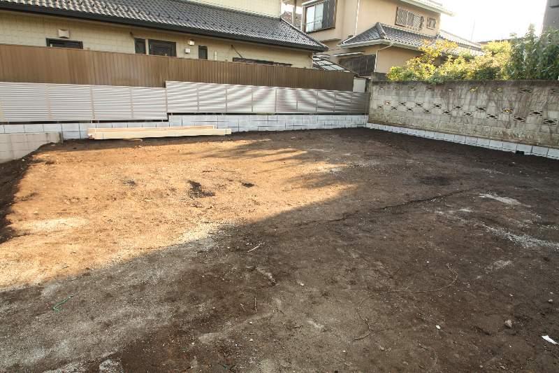 Local appearance photo. Local (10 May 2013) Shooting