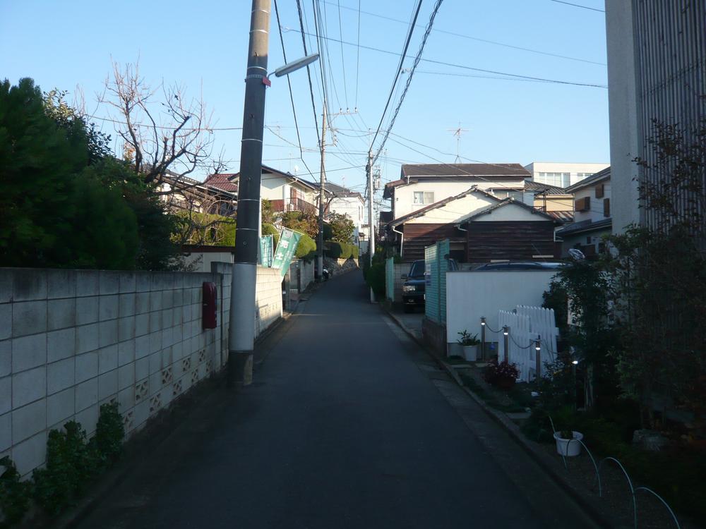 Local photos, including front road. Local (12 May 2013) Shooting