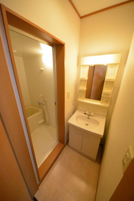 Washroom. There are dressing room