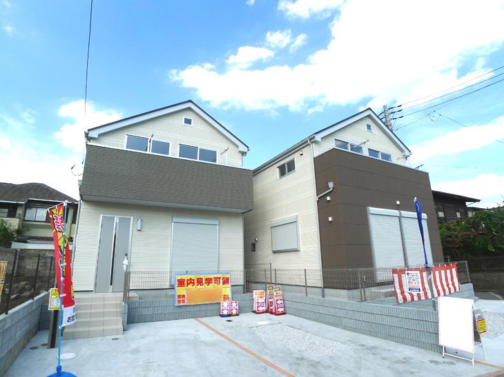 Same specifications photos (appearance). Building appearance (complete construction cases)