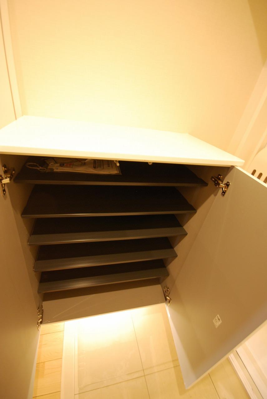 Receipt. Indoor (12 May 2013) Shooting