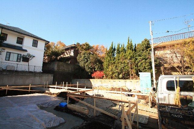 Local appearance photo. Local (12 May 2013) Shooting