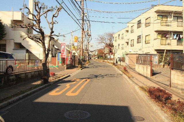 Other local. Local (12 May 2013) Shooting