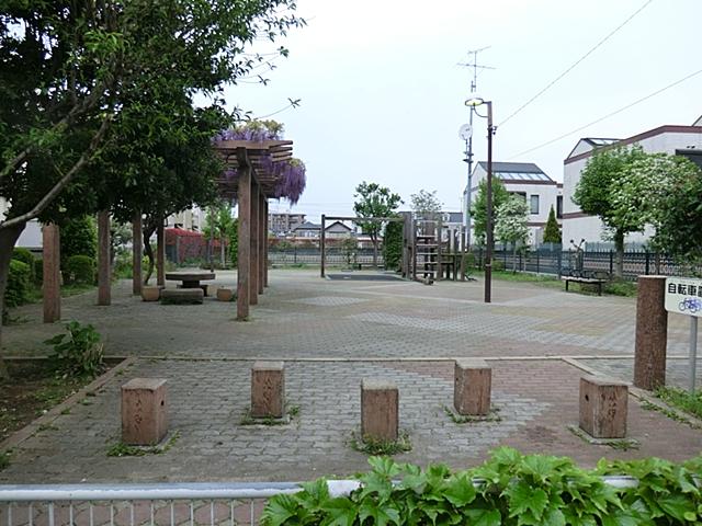 park. Nakahara Sukusuku 150m to children amusement