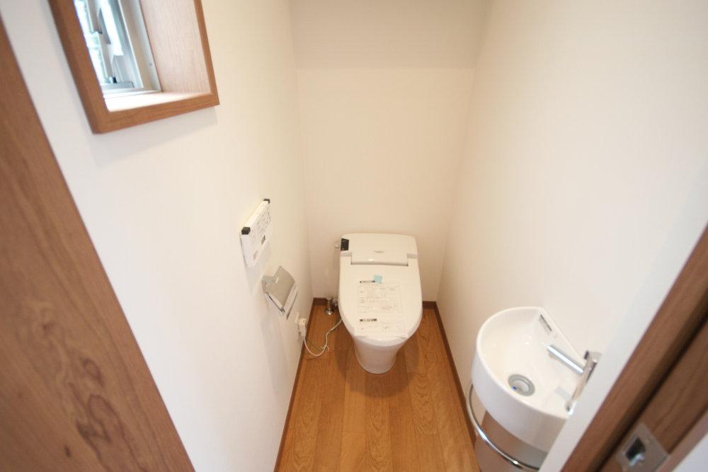 Same specifications photos (Other introspection). It will be in the toilet of construction cases.