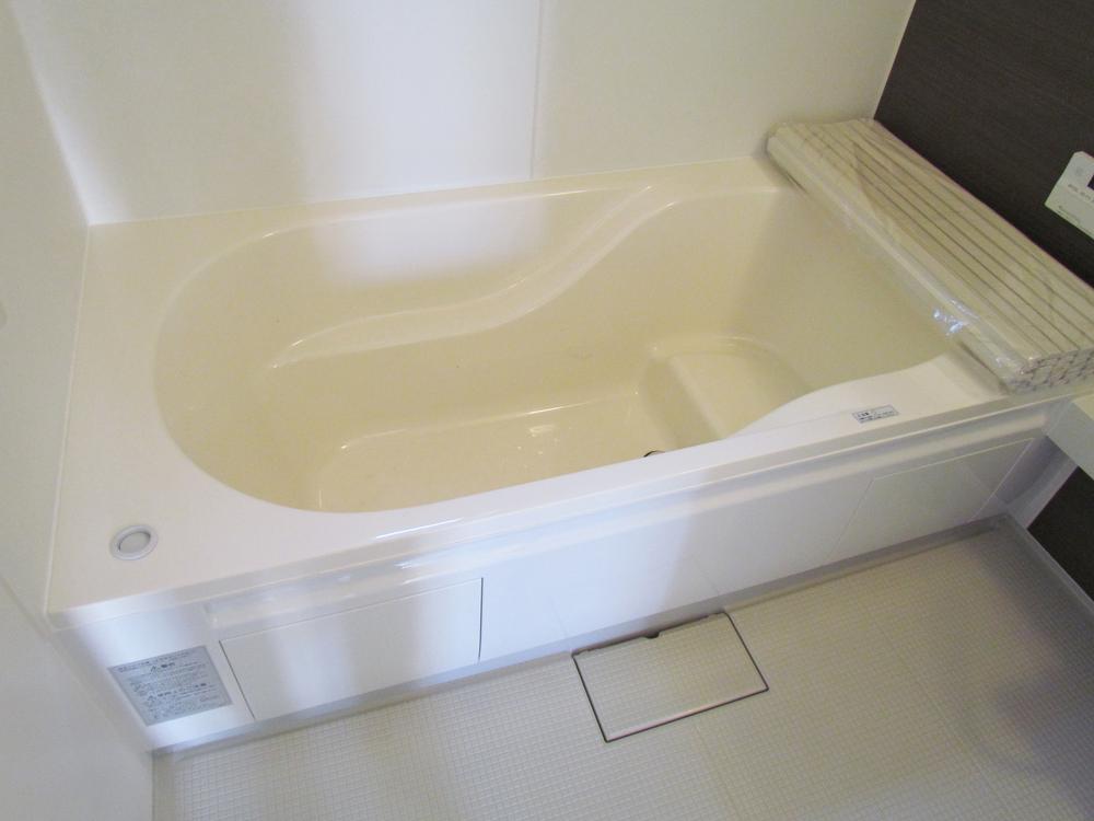 Same specifications photo (bathroom). Same specifications