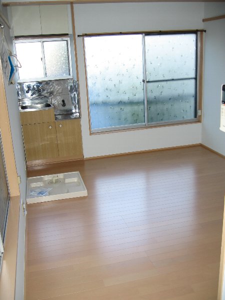 Living and room. It is the second floor of the room