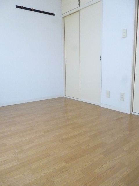 Living and room. It is the flooring of Western-style.