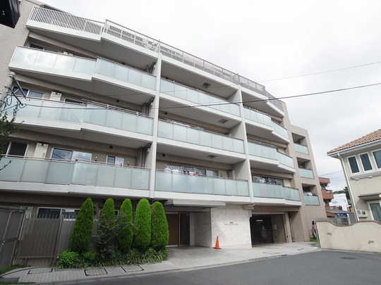 Local appearance photo