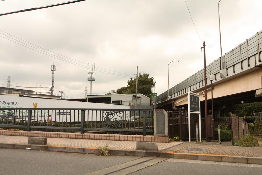 Other Environmental Photo. 150m until Sengawa