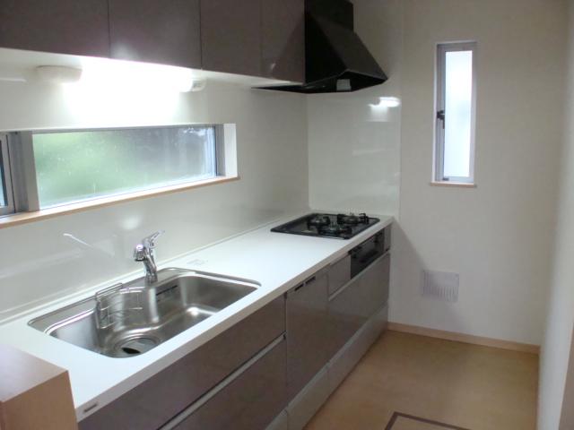 Same specifications photo (kitchen). Example of construction