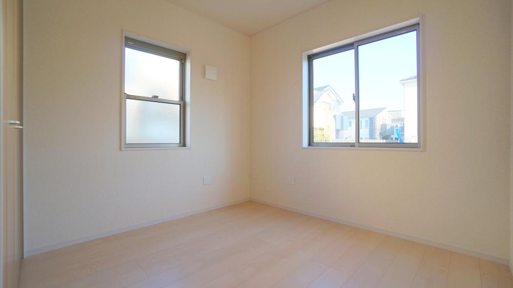 Other introspection. Western style room