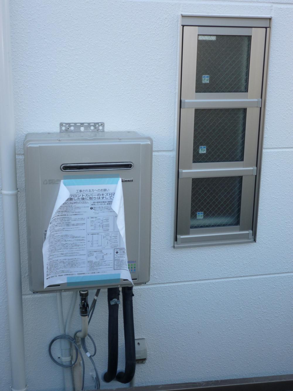 Power generation ・ Hot water equipment. Gas high-efficiency water heater