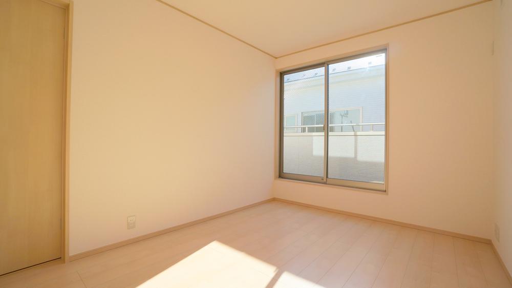 Other introspection. Western style room