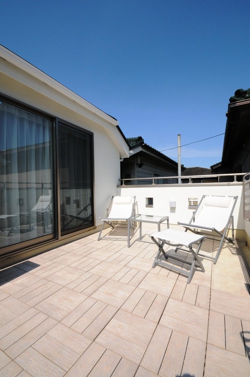 Balcony. Example of construction