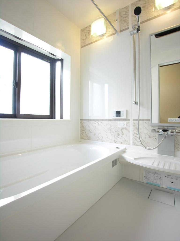 Same specifications photo (bathroom). Same specifications