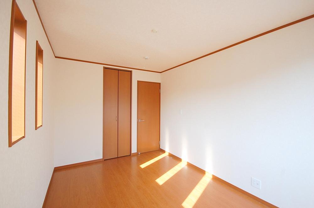 Same specifications photos (Other introspection). Example of construction