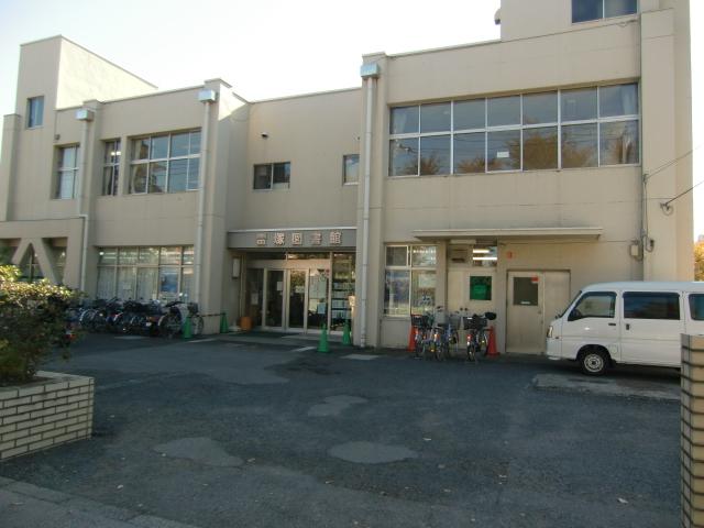 library. Kaminaritsuka 600m to Library