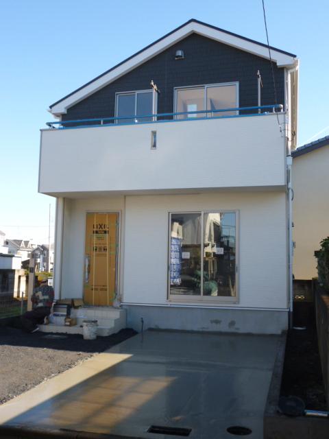 Local appearance photo. Local (12 May 2013) Shooting Preview reservation as soon as possible