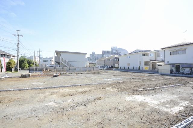 Local land photo. From the west Local (July 2013) Shooting