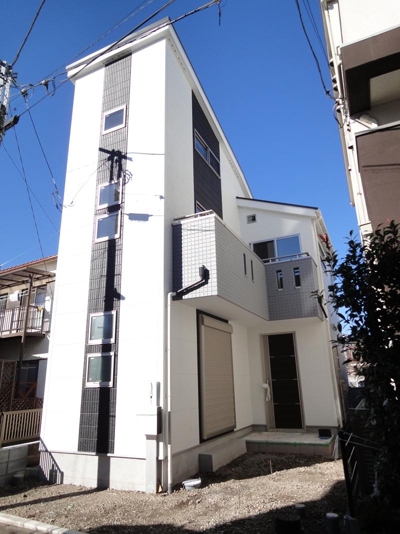 Local appearance photo. (December 2013) Shooting