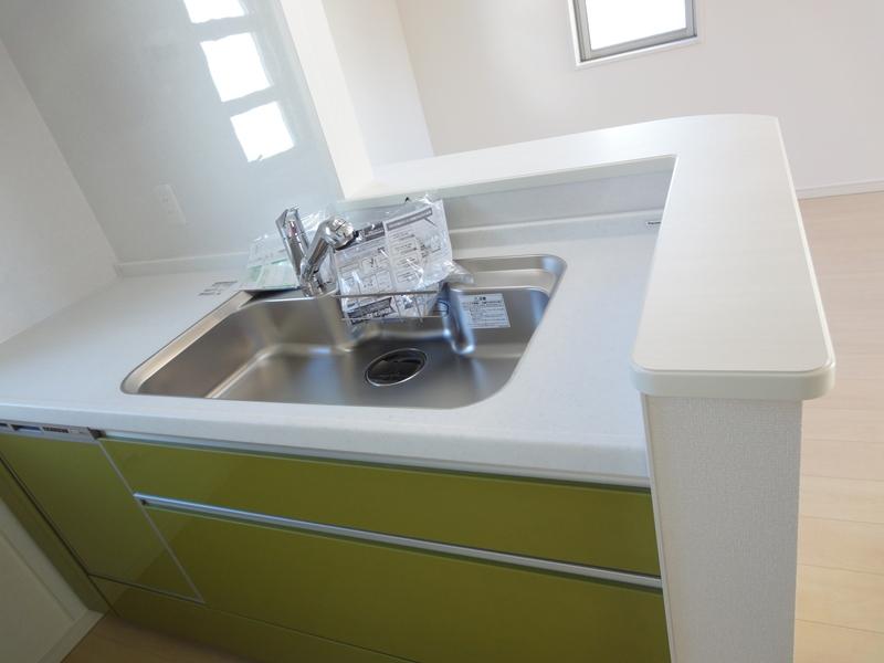 Kitchen. (December 2013) Shooting