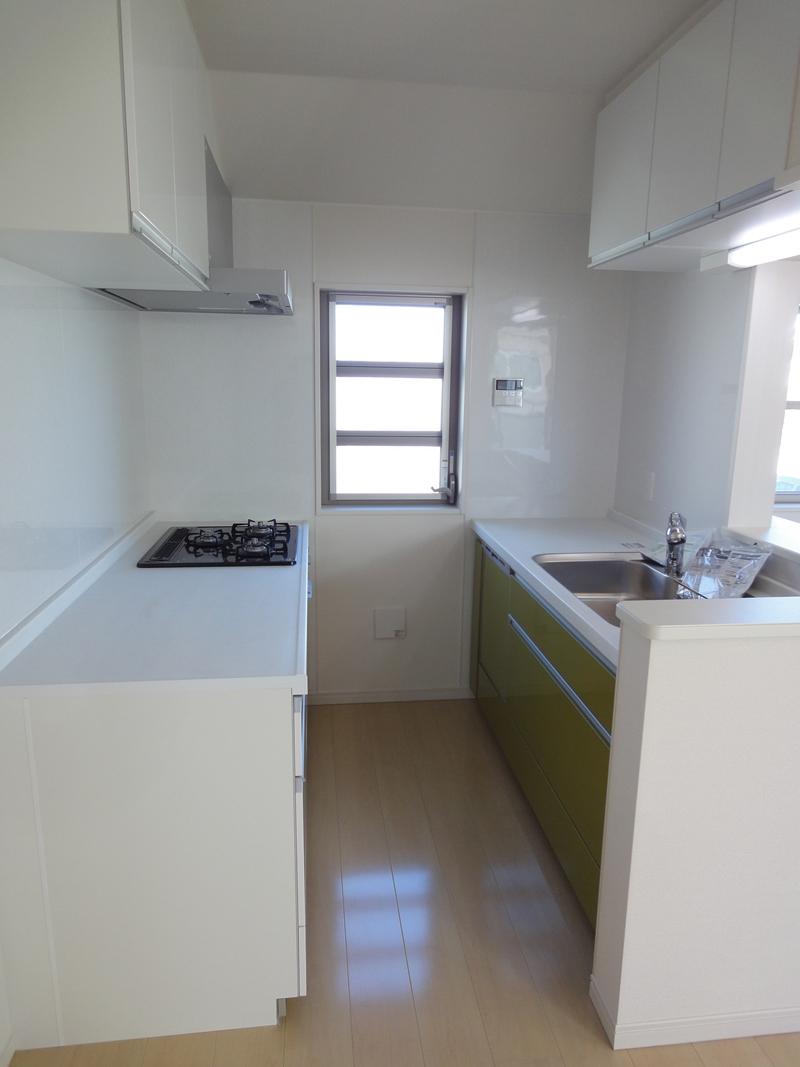 Kitchen. (December 2013) Shooting