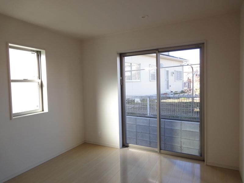 Non-living room. (December 2013) Shooting