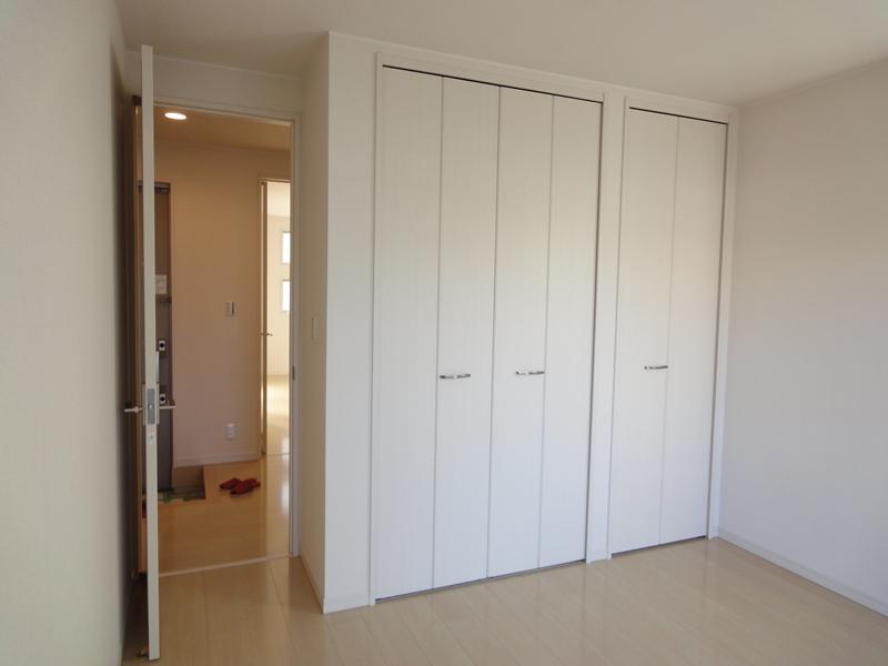 Non-living room. (December 2013) Shooting