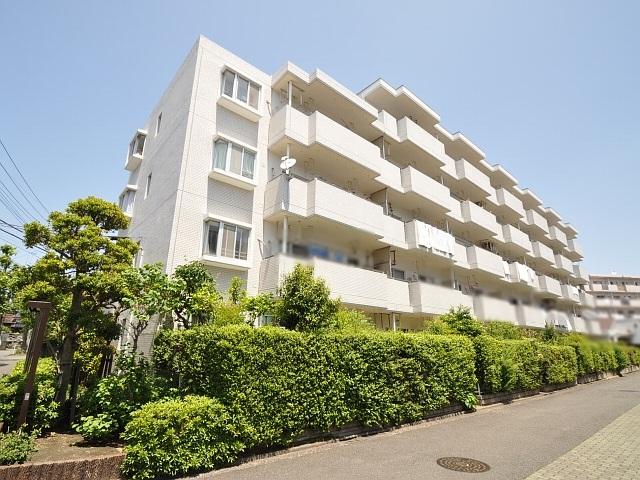 Local appearance photo. Estate large South Park appearance