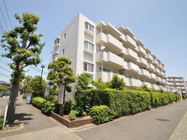 Local appearance photo. Estate large South Park appearance