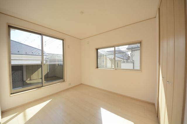 Non-living room. 1 Building room Indoor (10 May 2013) Shooting